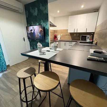 Apartment Havre De Paix Climatise Parking T2 *