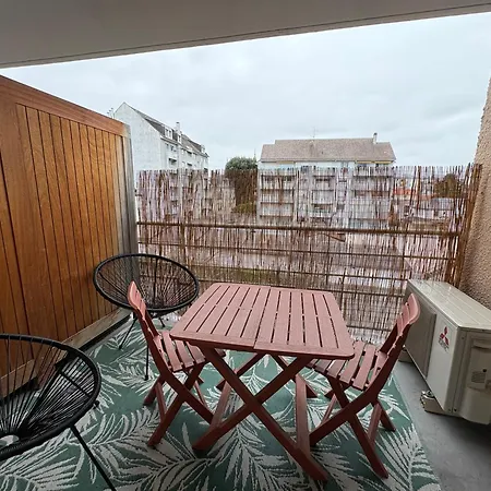 דירה Havre De Paix Climatise Parking T2 *