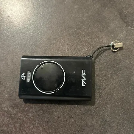 Havre De Paix Climatise Parking T2 * לורדה