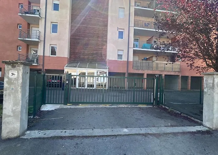 Havre De Paix Climatisé Parking T2 *