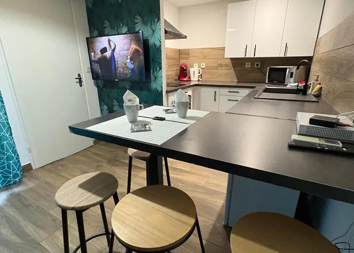 아파트 Havre De Paix Climatise Parking T2 *